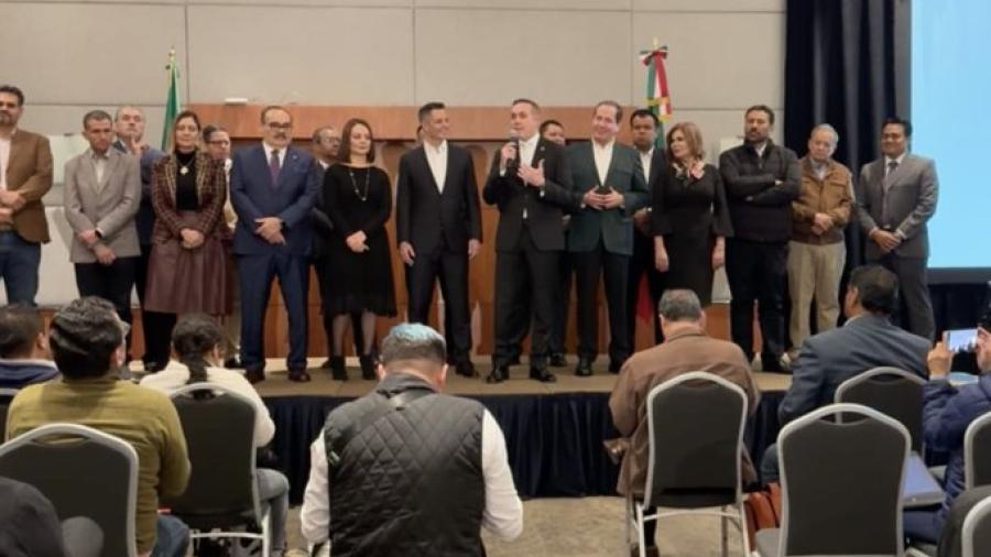 Tras calificar a Xóchitl Gálvez de "títere", expriístas forman proyecto para apoyar a Sheinbaum