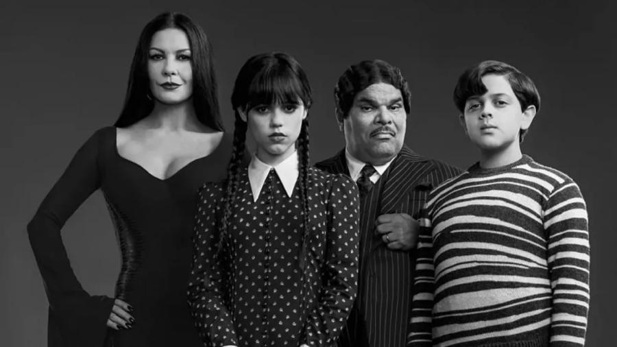 Dale un vistazo a Los Loco Addams en la serie "Wednesday"