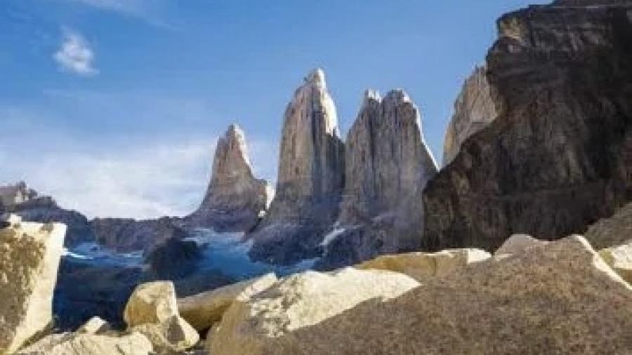 Dos mexicanos pierden la vida en Torres del Paine en medio de severo temporal