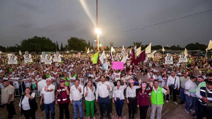 Carlos Peña y Maki Ortíz Unidos, en el Gran 5° Cierre de la Victoria en el Distrito 8