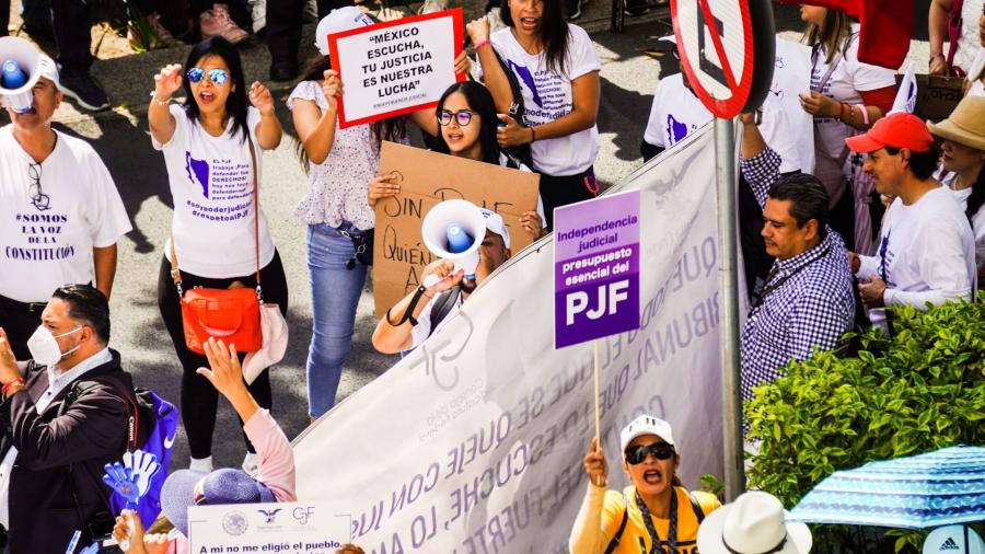 Consejo de la Judicatura y trabajadores del PJF acuerdan extender paro de labores hasta octubre