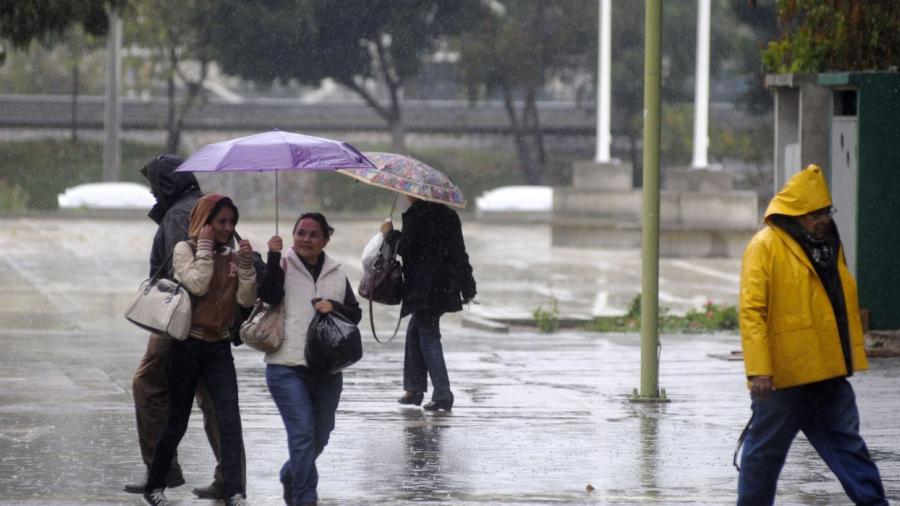 Pronostican fuertes lluvias para el oriente, sur y sureste del país