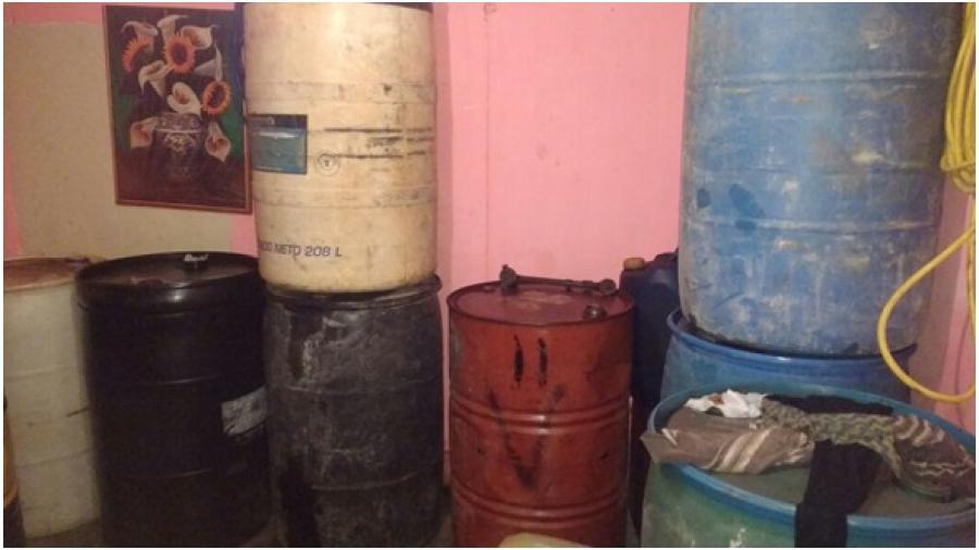 PGJT asegura 2 mil 130 litros de hidrocarburo