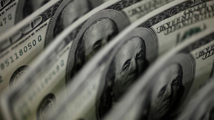 ¡Peso mexicano toca nuevo mínimo en el año!: Dólar se cotiza en 18.47
