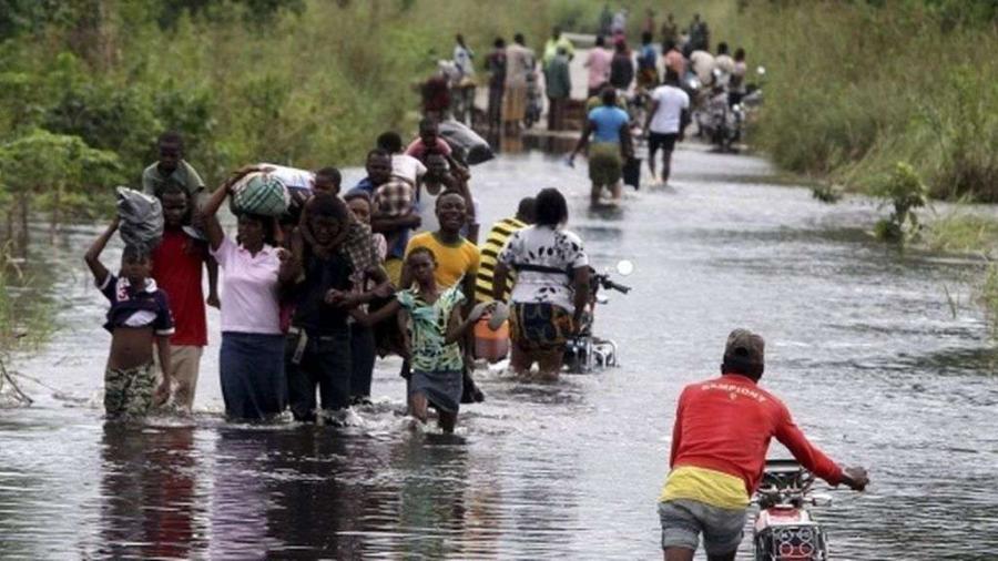 Al menos 44 muertos y una veintena de desaparecidos por inundaciones en Nigeria 