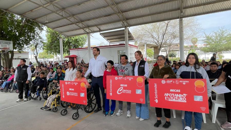 DIF Reynosa inicia entrega de becas y extiende invitación a nuevos beneficiarios