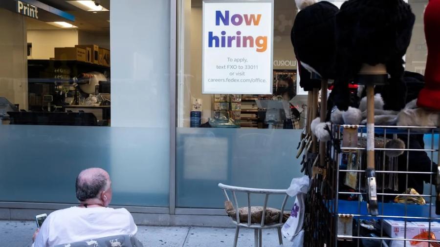Estados Unidos supera expectativas y suma 467 mil empleos en enero