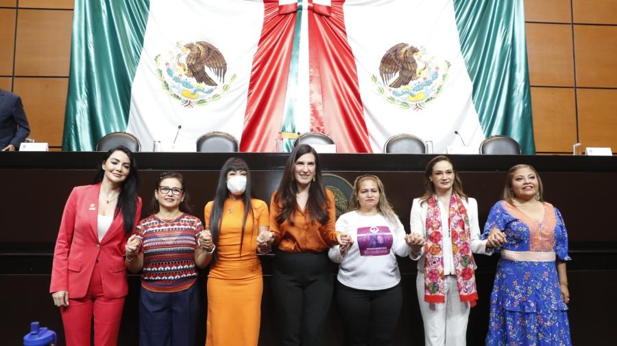 Kenia López Rabadán llama a redoblar esfuerzos para erradicar la violencia contra las mujeres