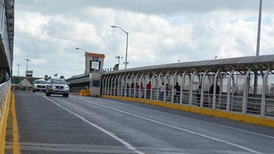 Nuevas restricciones temporales de cruce por el Gobierno de Laredo 