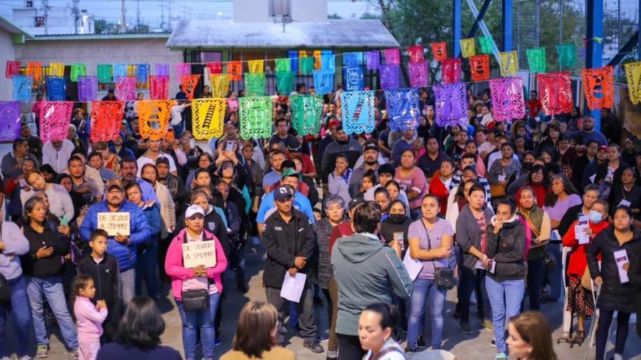 Recibieron en San Valentín a Alcalde reynosense Carlos Peña Ortiz y beneficios de programa social