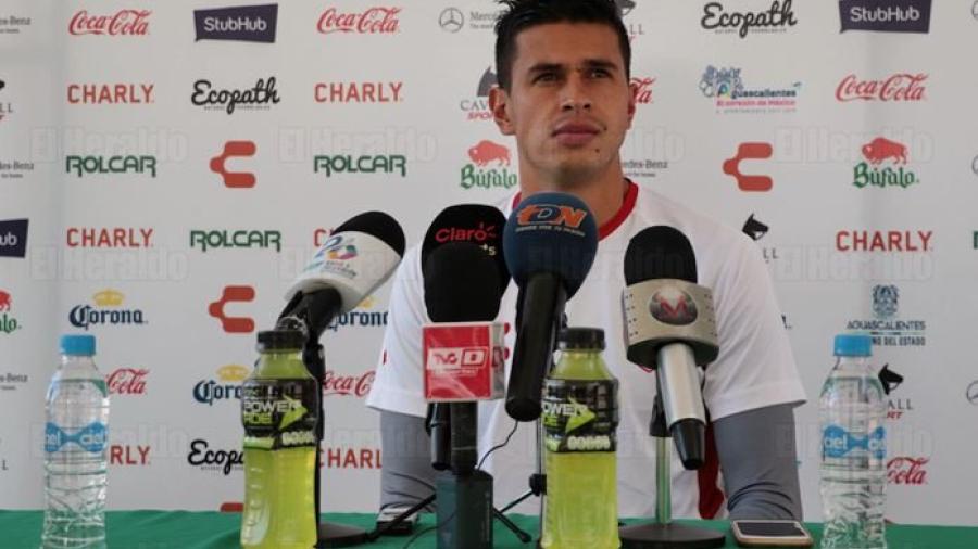 Othoniel Arce deja al Necaxa
