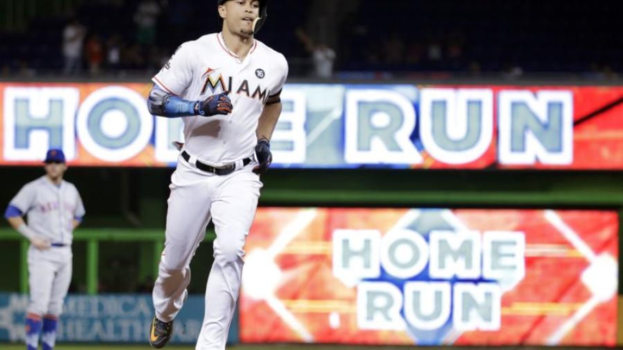 Giancarlo Stanton, nueva adquisición de los Yankees