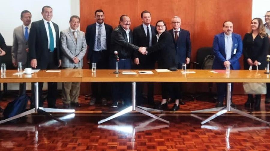 SET y SNTE sellan compromiso de trabajar unidos por la educación en Tamaulipas