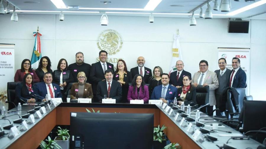  Reconocen en el senado al Congreso Tamaulipeco