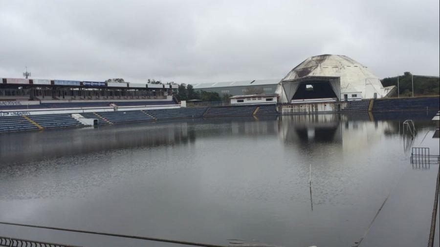 Se deteriora el estadio Altamira, urgen trabajos de mantenimiento