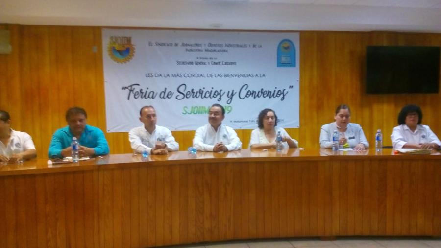 Feria de Servicios y Descuentos del SJOIM