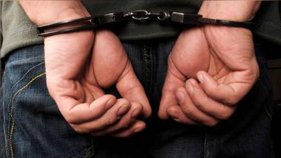 Detienen un hombre en España por infectar a 22 personas con Covid-19
