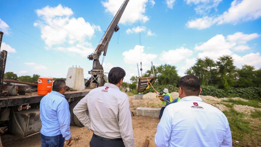 Instaló Gobierno de Carlos Peña Ortiz nuevo puente peatonal en Almendros II