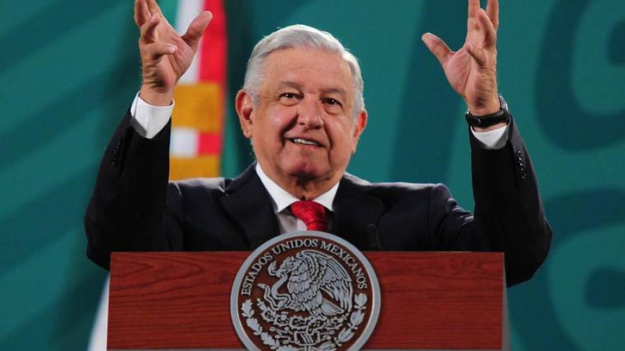 Advierte INE a AMLO que cumpla con veda electoral o recibirá amonestación pública 