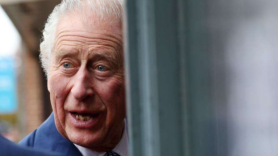 El rey Carlos III se recupera tras ser operado de la próstata