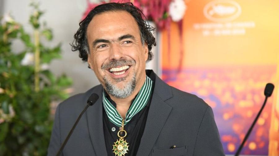 Entregan insignia especial a Alejandro Iñárritu en Cannes