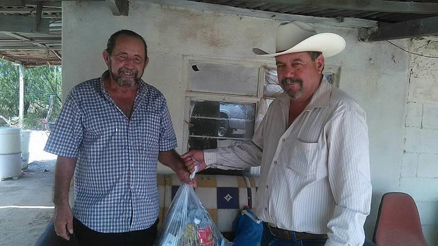 Llevan apoyos al sur del municipio de Miguel Alemán