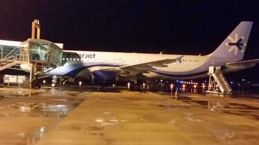 Avión de Interjet aterriza de emergencia en Chiapas