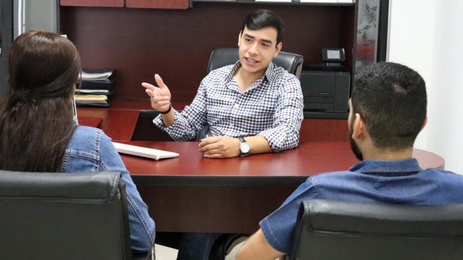 Firma IMJUVE convenio que ayudará a jóvenes a emplearse