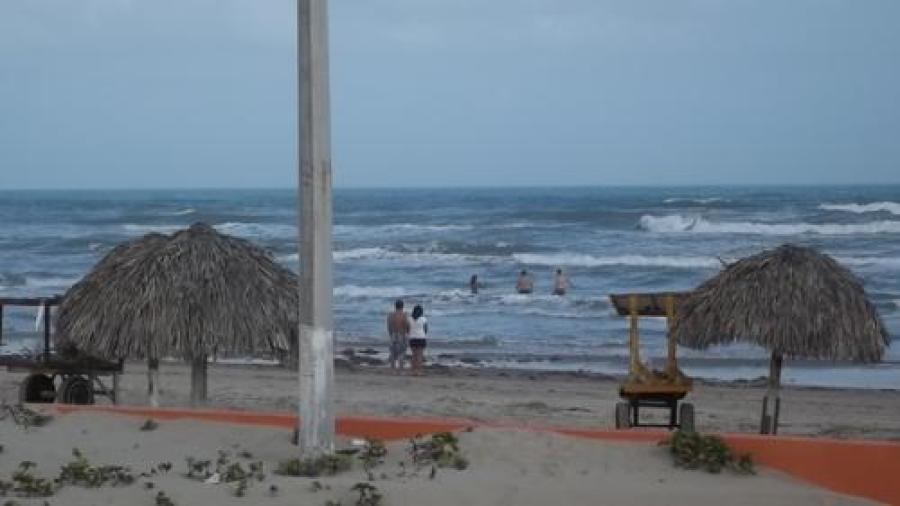 Aceleran trabajos en la playa Bagdad