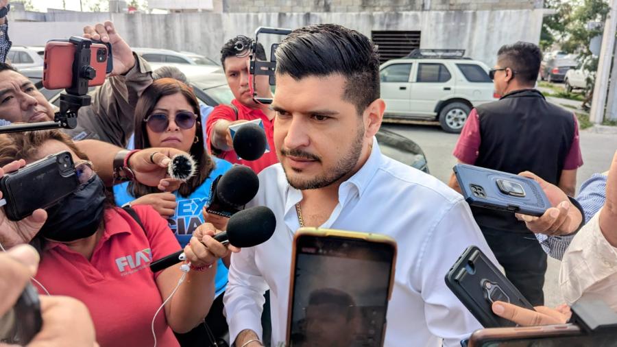 Carretoneros protestan por retiro de calles; Alcalde les ofrece empleo