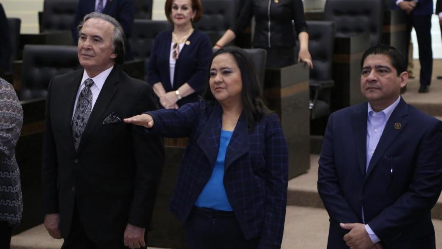 Establece Congreso la obligación de los padres y madres de familia de revisar pertenencias de sus hijos 