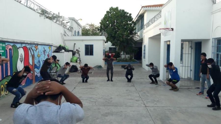 Imparte Municipio activación física en el CAMEF