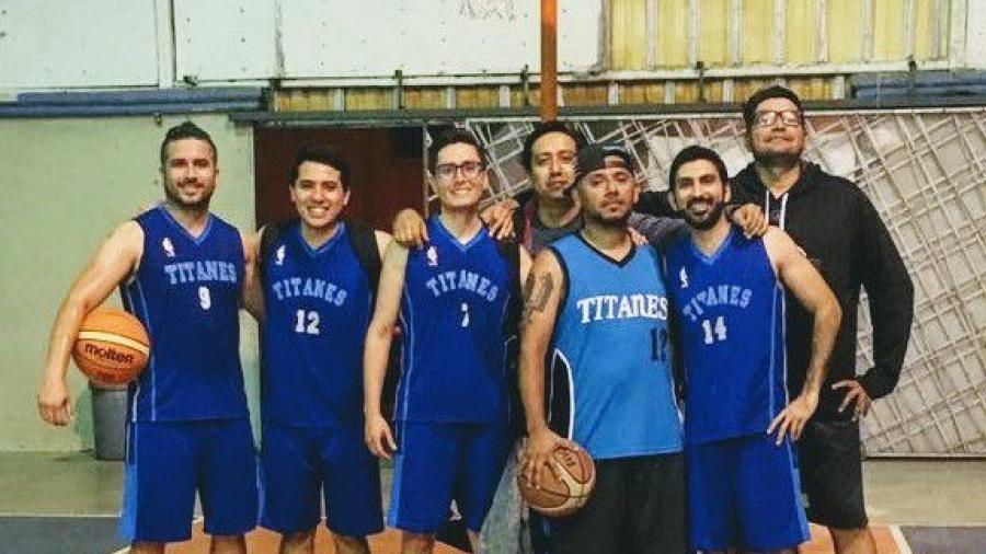 Halcones ante Premier En Basquetbol Municipal