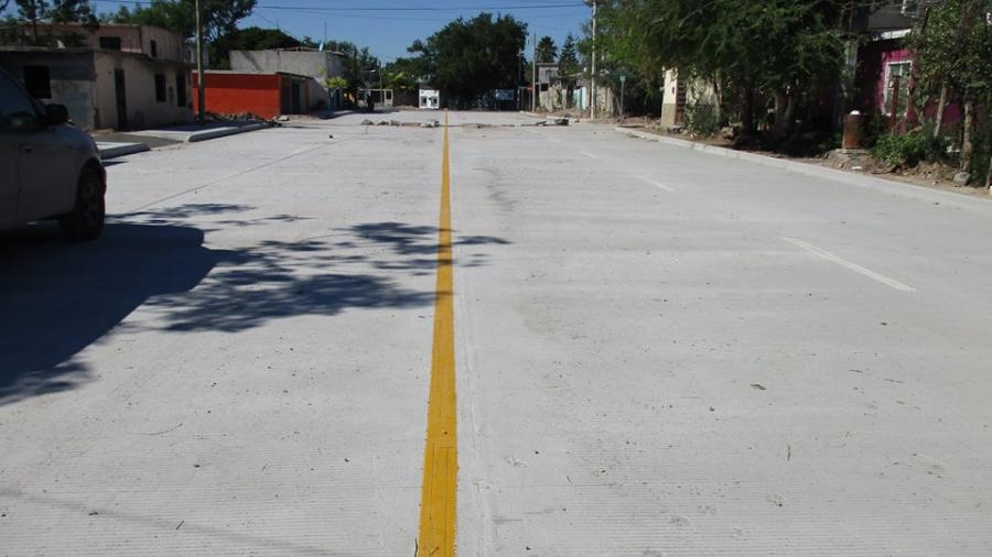 Continúan trabajos de pavimentación en la ciudad