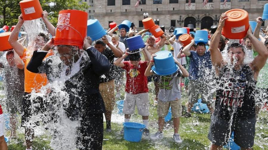 Muere el impulsor del Ice Bucket Challenge