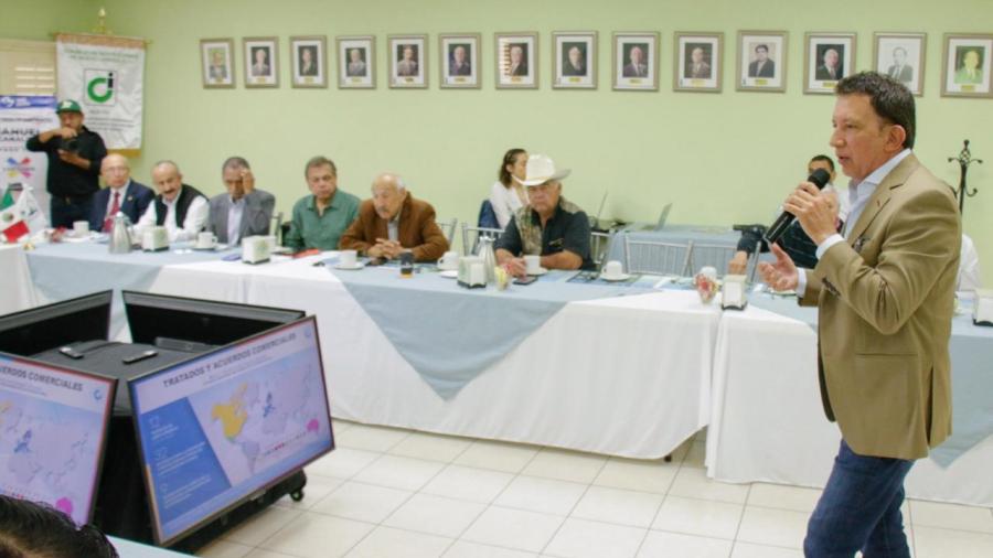 Expone Manuel Canales propuestas ante Consejo de Instituciones