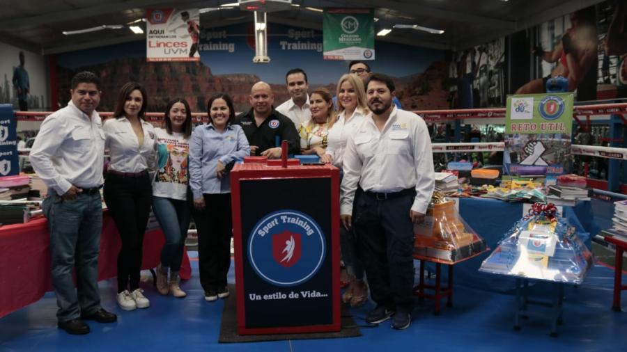 Recauda útiles el 'Reto Útil'