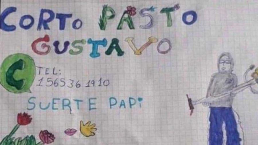 Niña dibuja el CV de su papá para ayudarlo a conseguir empleo