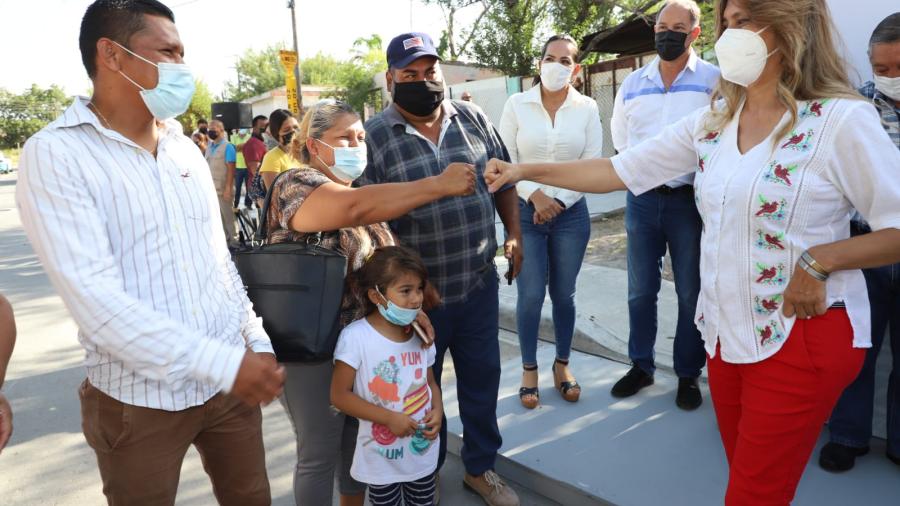 Inauguran colonos otra de las 473 nuevas pavimentaciones en Reynosa 