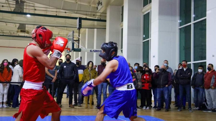 Invita Carlos Peña Ortiz a deportistas y periodistas a participar en Premio Municipal