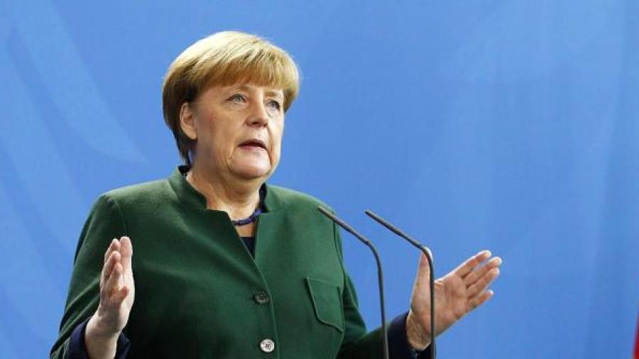 Merkel advierte que Europa ya no puede apoyarse en EU 