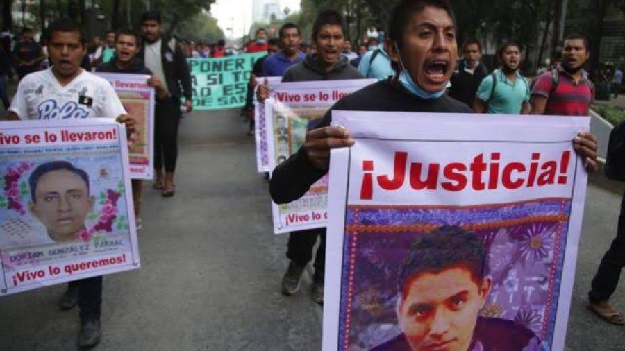 Gobierno Federal presenta denuncia contra Samuel Ventura, Juez de caso Ayotzinapa
