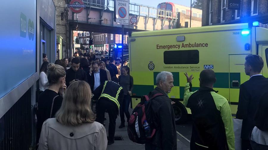 Deja al menos 22 heridos explosión en Metro de Londres