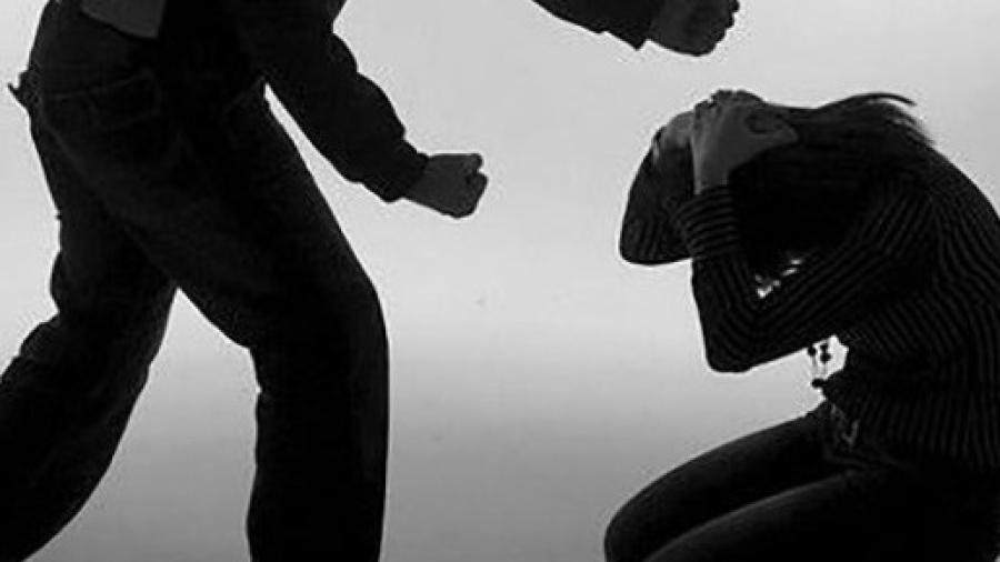 Piden endurezcan penas por violencia contra la mujer
