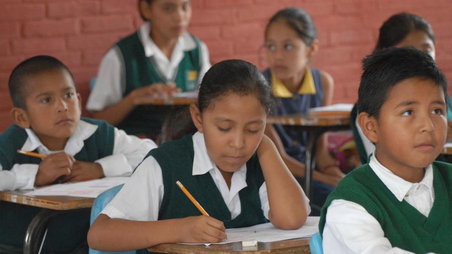 Corrigen Reforma Educativa