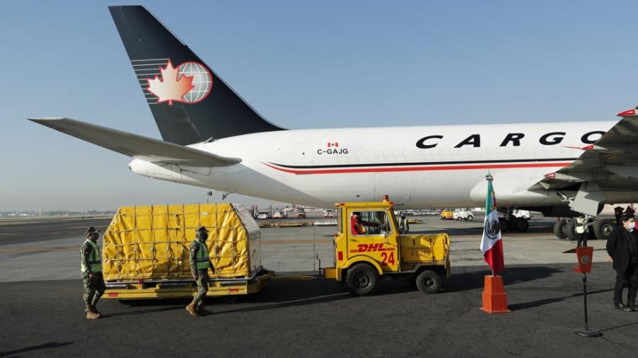 Llega a México el lote de vacunas contra COVID-19 más grande hasta ahora con más de 436 mil dosis 