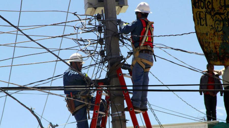 Exhortan a usar sólo aparatos electrónicos indispensables