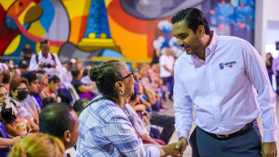 Entregó Alcalde Carlos Peña Ortiz ayuda humanitaria en Reynosa