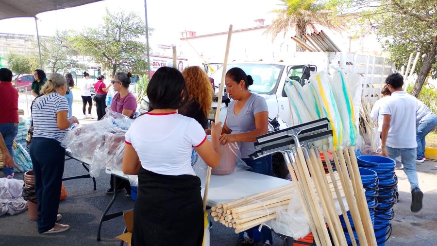 Reafirma Alcalde Carlos Peña Ortiz compromiso de ayudar a las familias