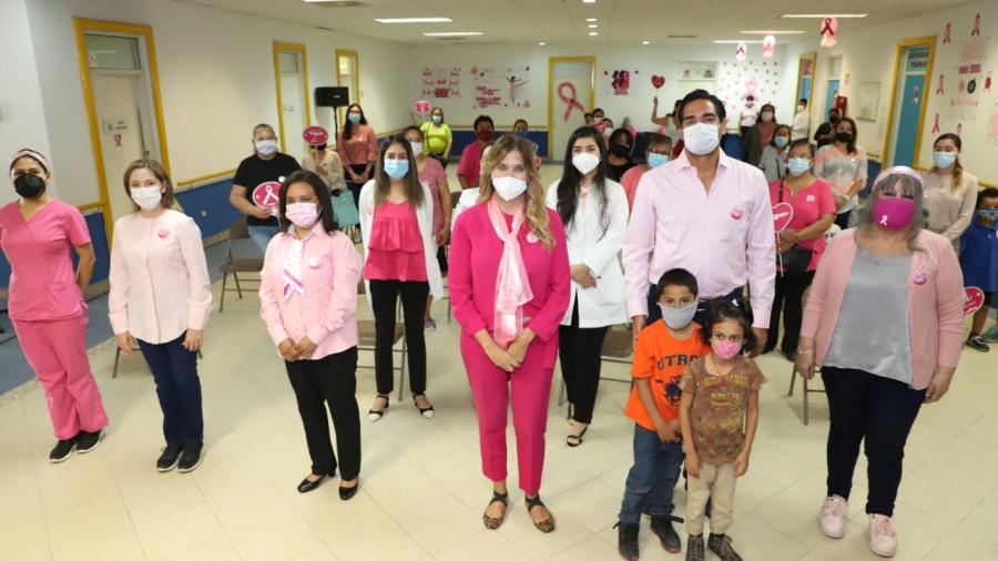 Conmemoran Municipio y DIF Día Internacional de la Lucha Contra el Cáncer de Mama